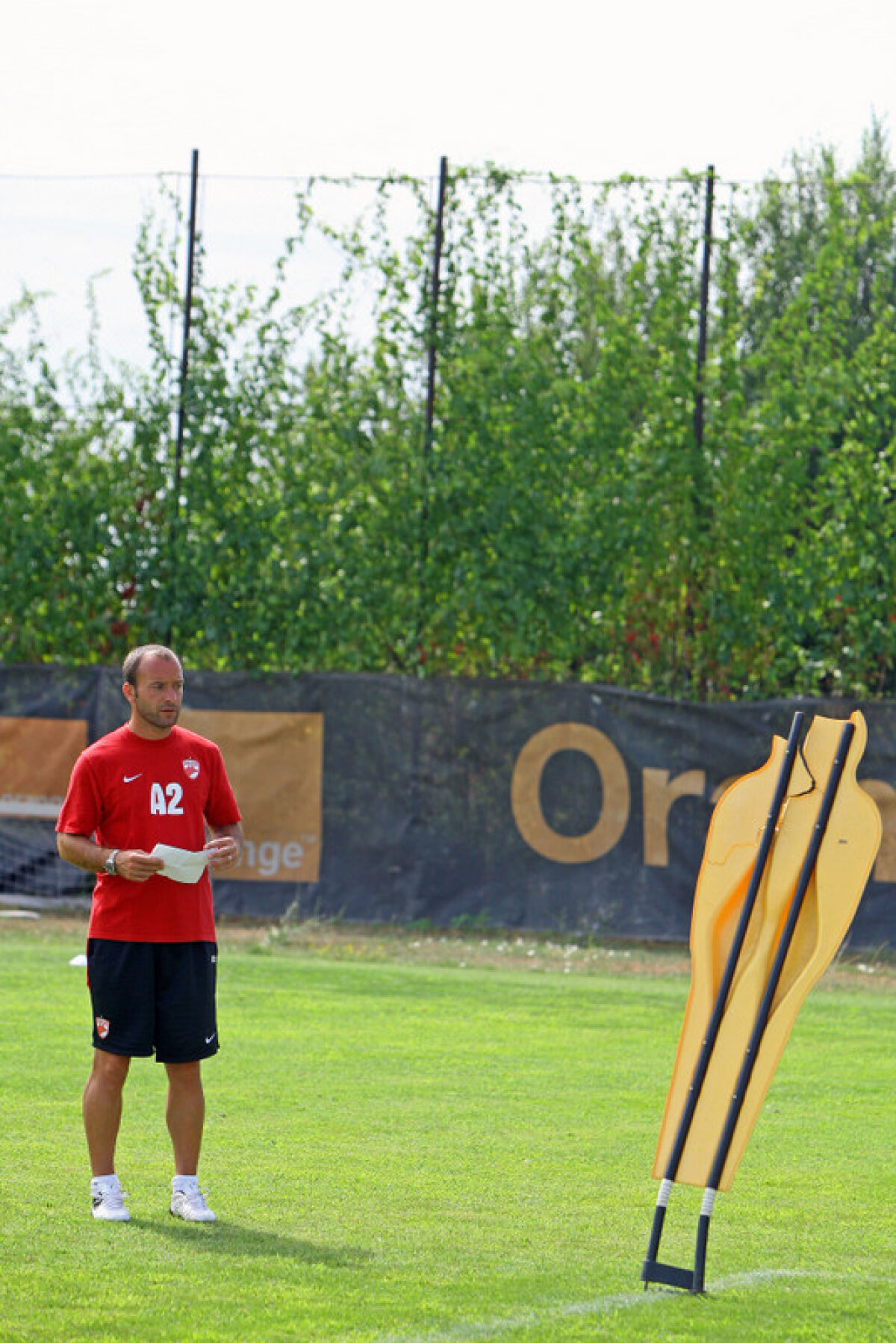 GALERIE FOTO » Alvarez, la primul antrenament cu Dinamo! Vezi imagini de la şedinţa de pregătire