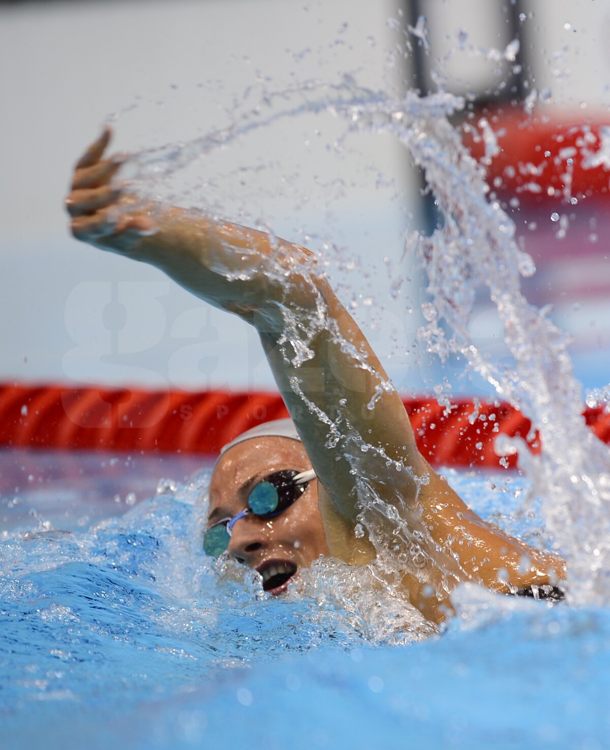 GALERIE FOTO » Norbert Trandafir a ratat calificarea în finală! A terminat seria pe ultimul loc