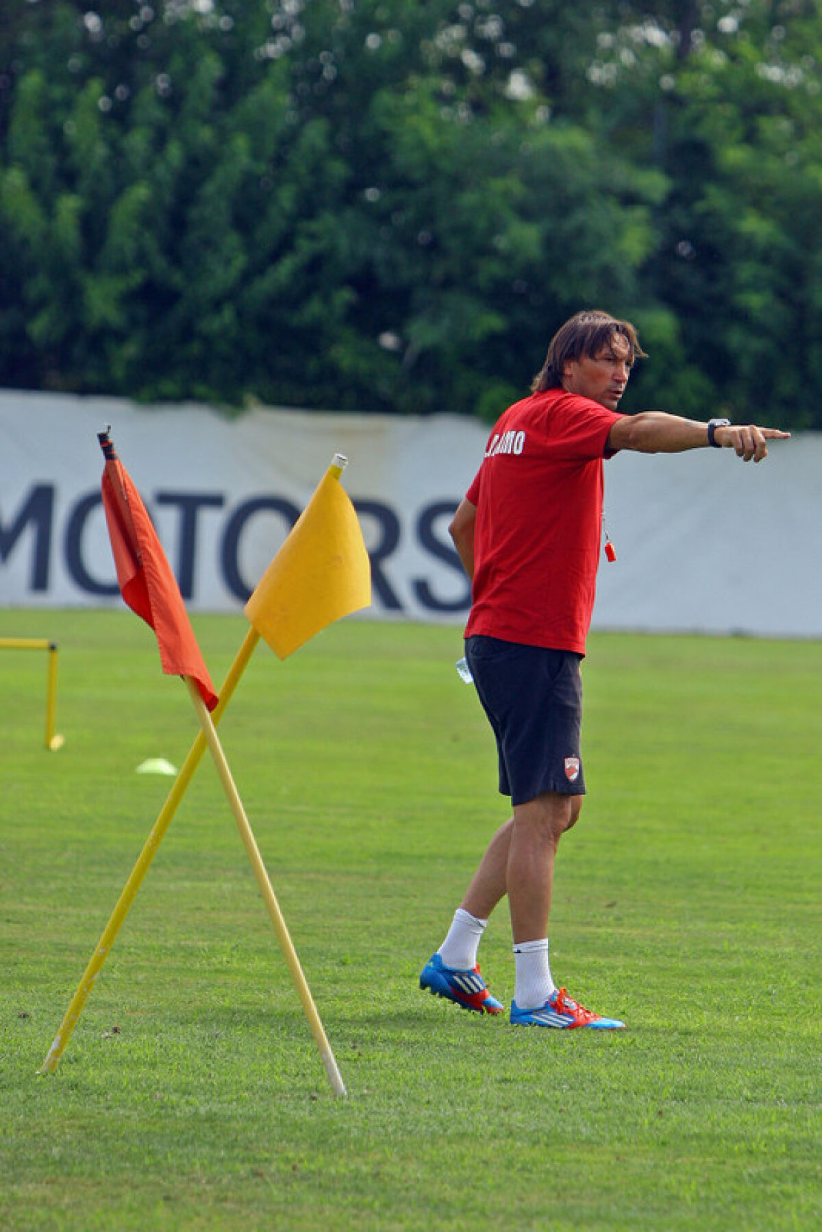 FOTO Dario Bonetti este inspirat de Olimpiada de la Londra. Se antrenează cot la cot cu jucătorii săi