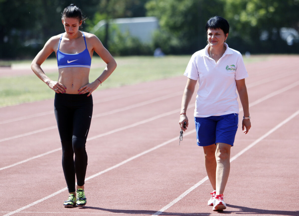 Sprint peste timp » Emma Konrad şi Andreea Ogrăzeanu faţă în faţă: olimpicele României la 100 de metri din 1952 şi 2012