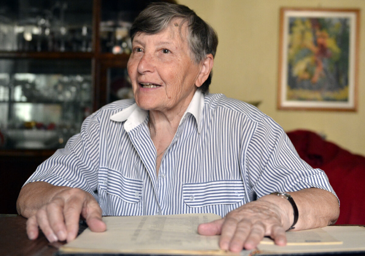 Sprint peste timp » Emma Konrad şi Andreea Ogrăzeanu faţă în faţă: olimpicele României la 100 de metri din 1952 şi 2012