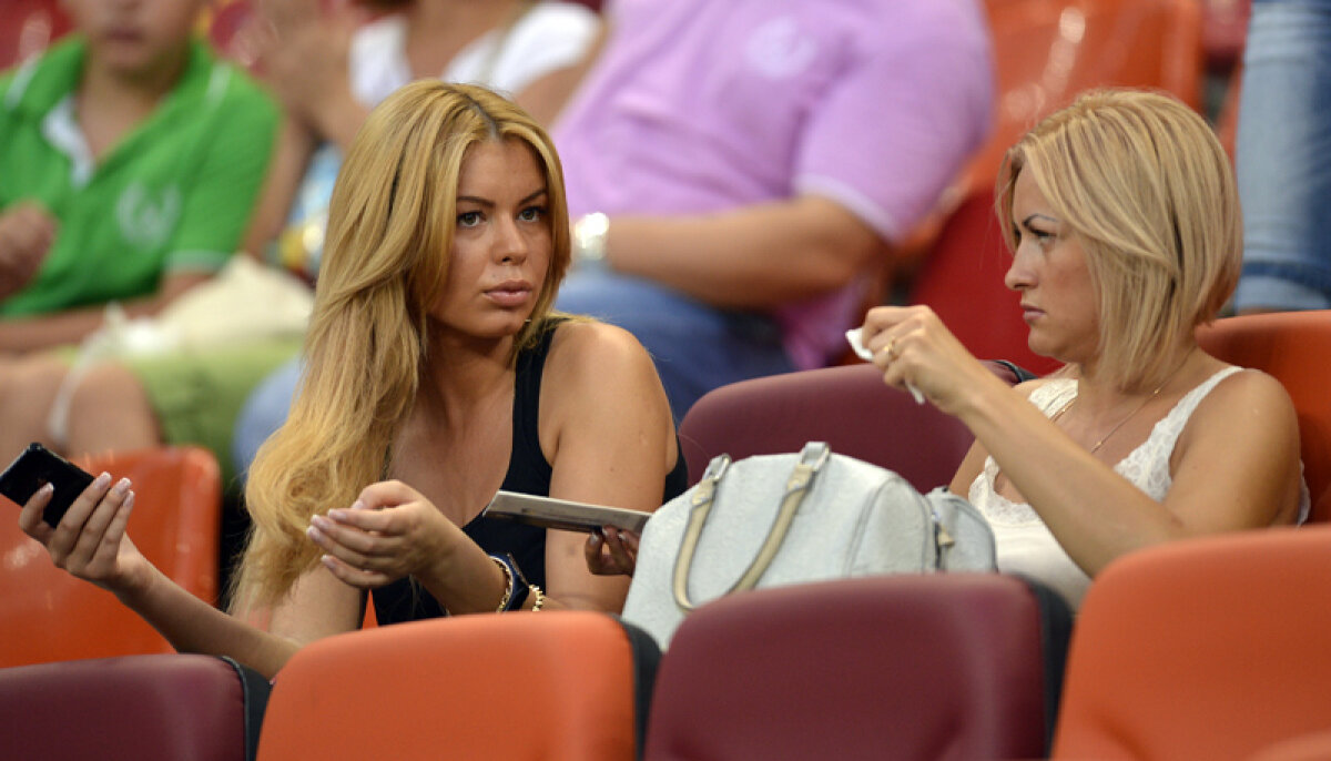 FOTO Prezenţi la apel » Steaua a fost susţinută în meciul cu Trnava de peste 20.000 de suporteri