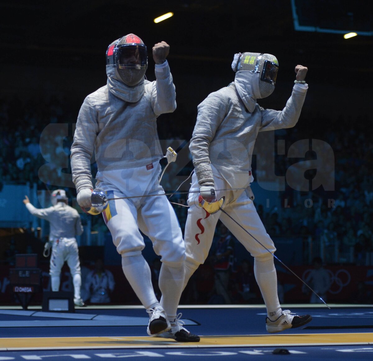 FOTO Medalia numărul 300 pentru România la Olimpiadă » Echipa de sabie a României a cîştigat astăzi argintul la Londra!