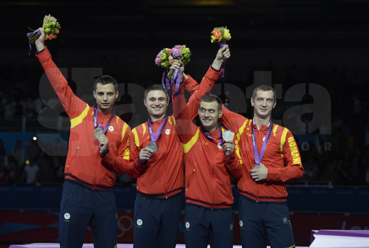 FOTO Medalia numărul 300 pentru România la Olimpiadă » Echipa de sabie a României a cîştigat astăzi argintul la Londra!
