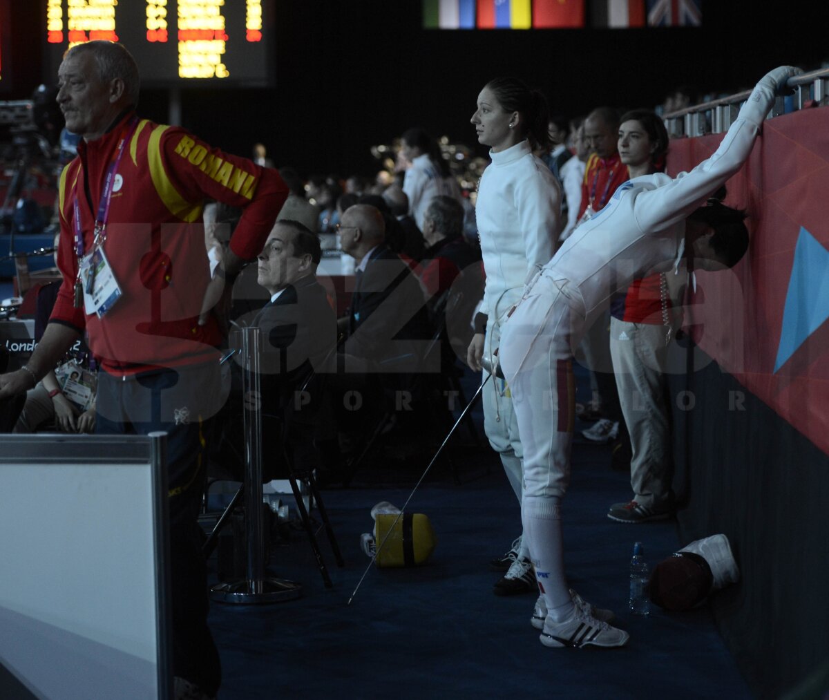 FOTO Spadasinele noastre au terminat pe locul 6 la Olimpiadă, după ce au pierdut şi cu Germania