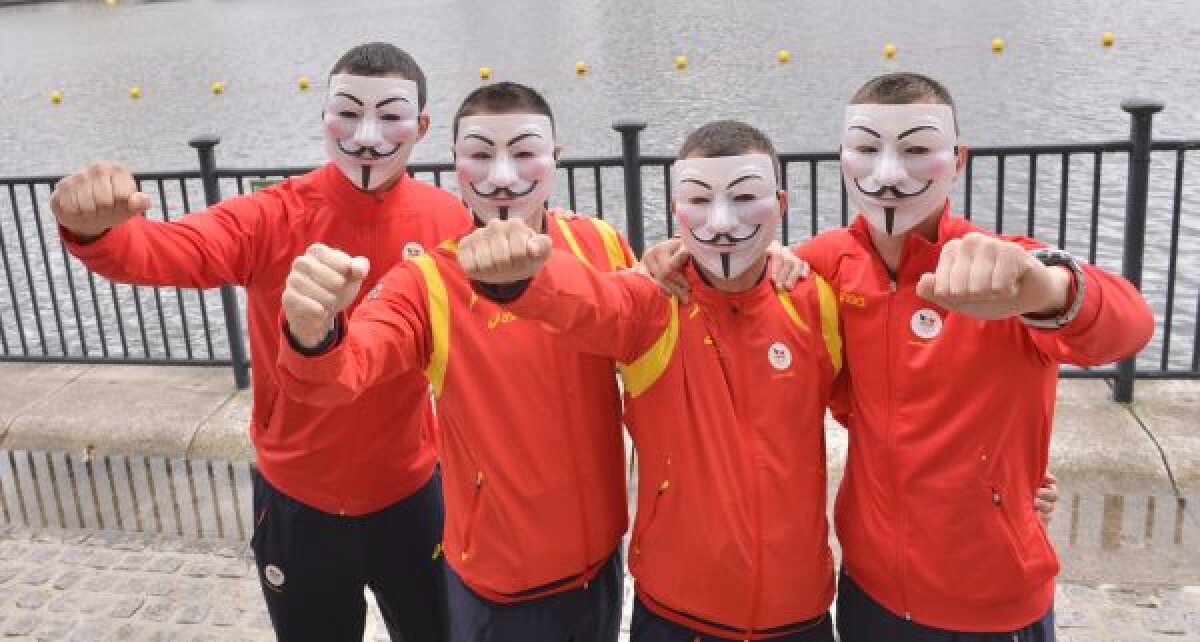 Jos măştile, băieţi! » Ei sînt cei mai cunoscuţi dintre "anonimii" sportului românesc