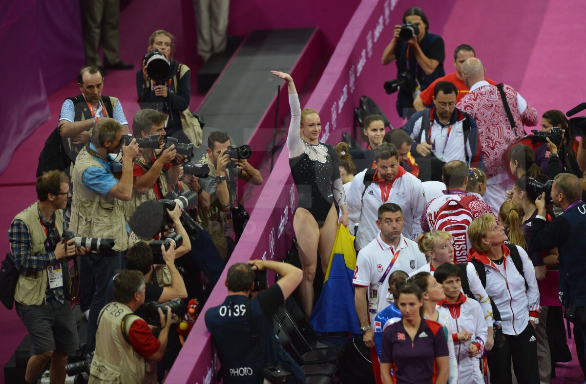 VIDEO&FOTO Încă un AUR » Sandra Izbaşa este noua campioană olimpică la sărituri!