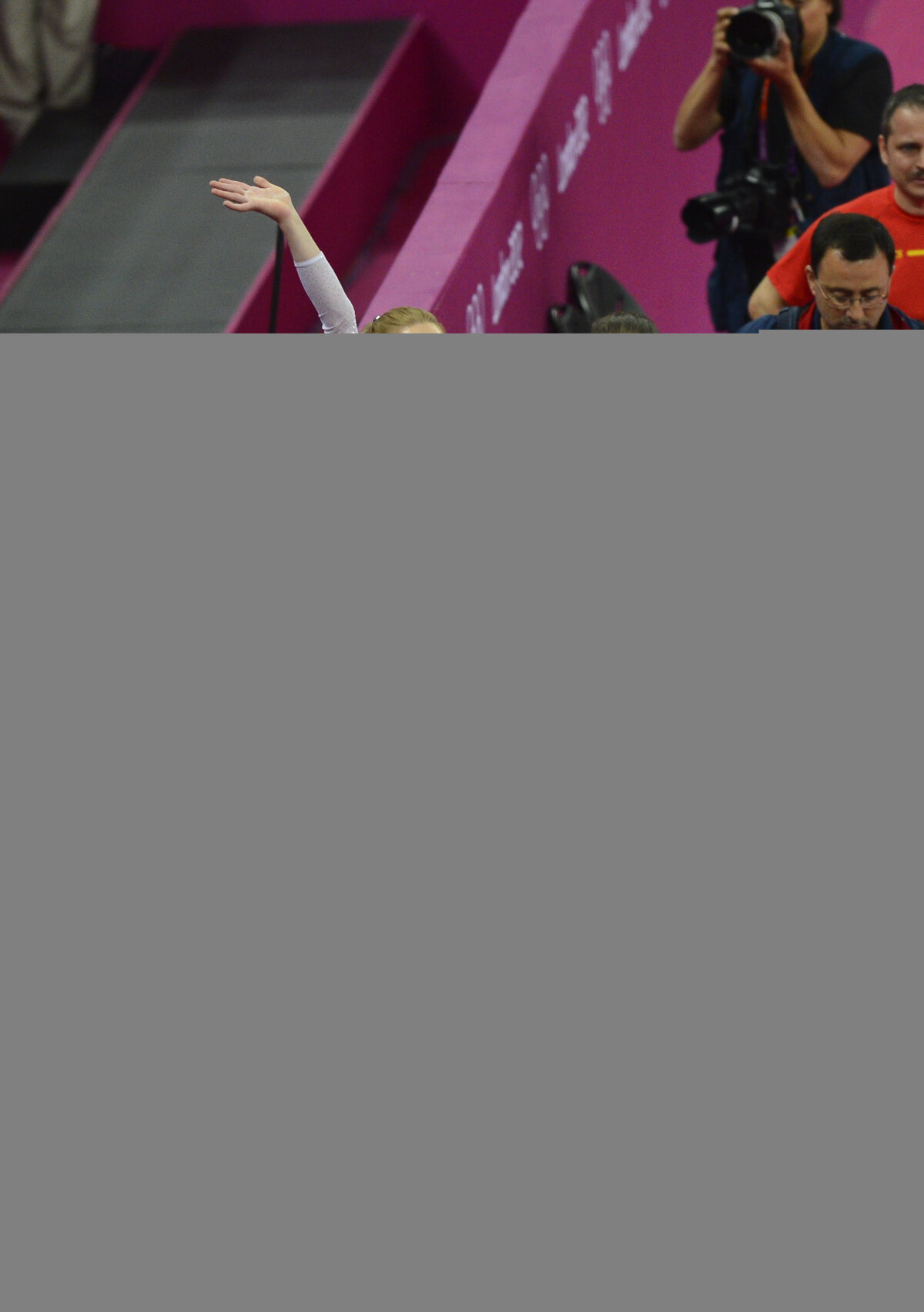 VIDEO&FOTO Încă un AUR » Sandra Izbaşa este noua campioană olimpică la sărituri!