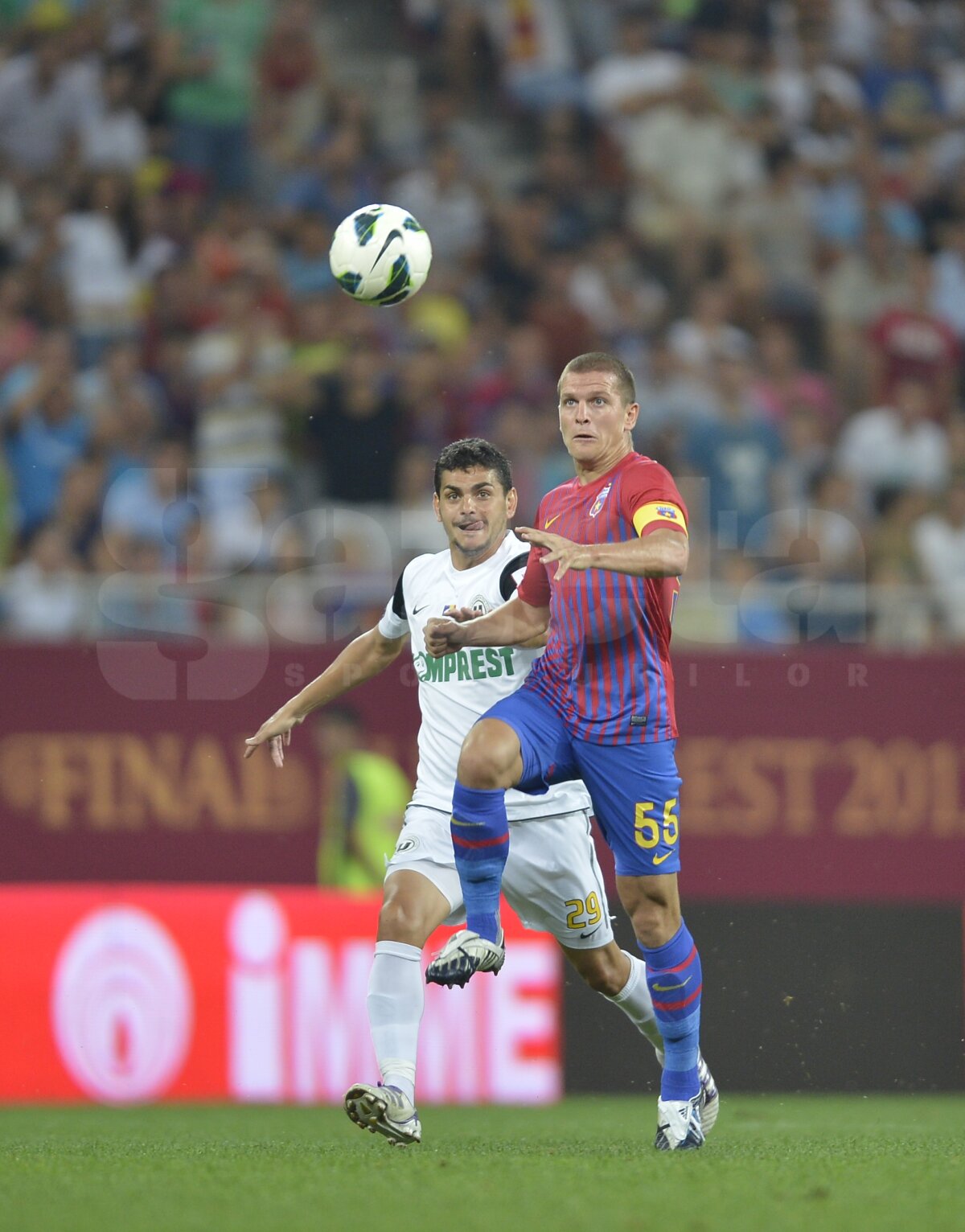 VIDEO&FOTO Festin după un an » Steaua a făcut show cu ”studenţii” clujeni: 5-1. Rocha şi Tănase au realizat ”duble”