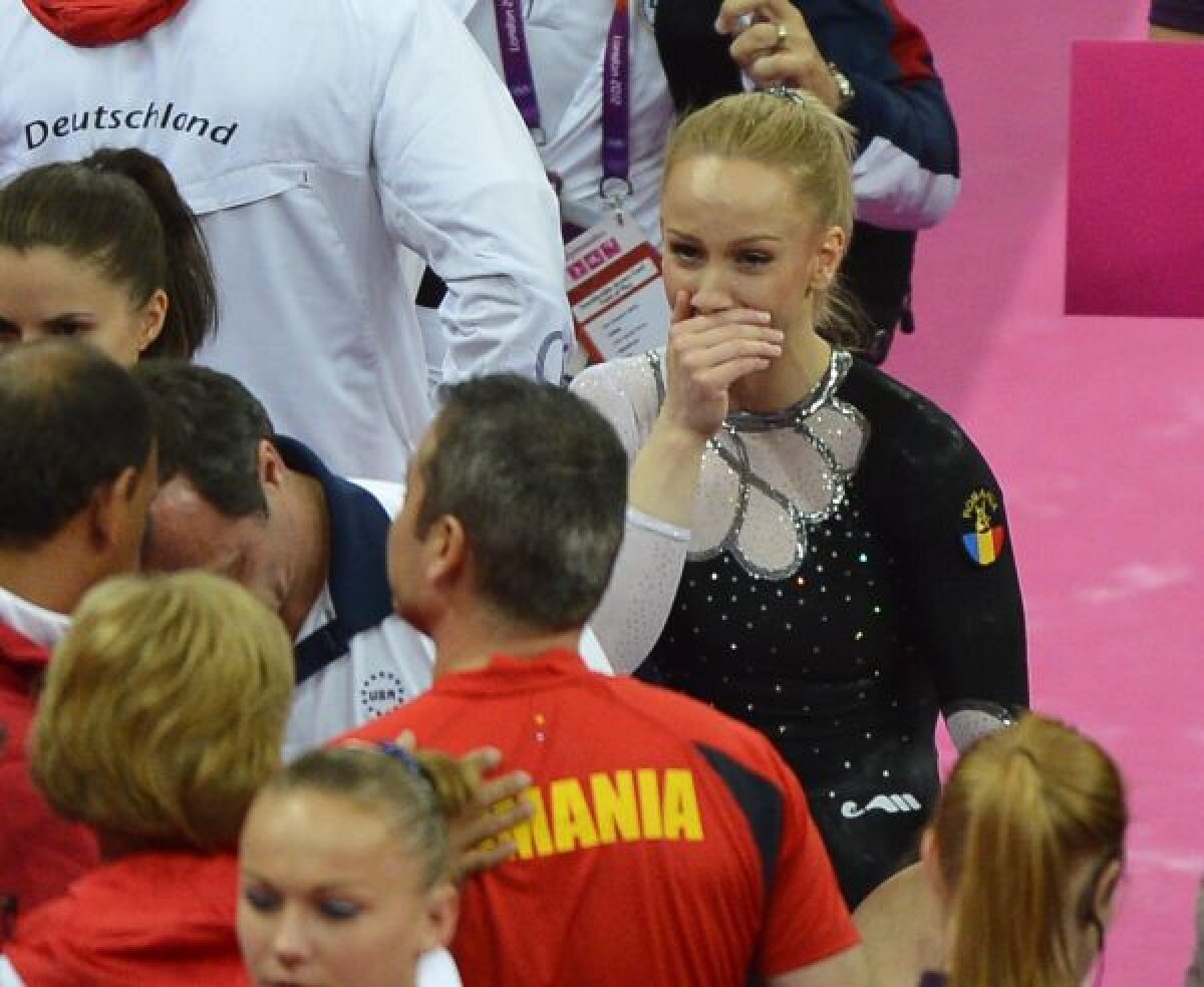 FOTO Prinţesa şi tricolorul său » Momentele medaliei cucerite de Sandra Izbaşa