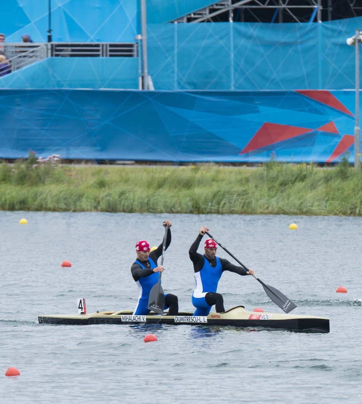 FOTO Se bat joi pentru medalii » Băieţii de la Kaiac 4 şi canoe 2 pe 1.000 de metri s-au calificat în finală
