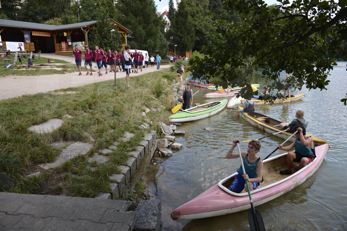 FOTO Înainte de meciul cu Liberec, jucătorii lui CFR au îmblînzit cîini