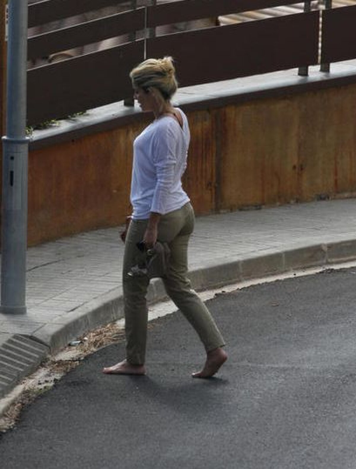 GALERIE FOTO » Nu mai e nevoie de confirmare, pozele o dovedesc! Pique şi Shakira, în aşteptarea primului lor copil