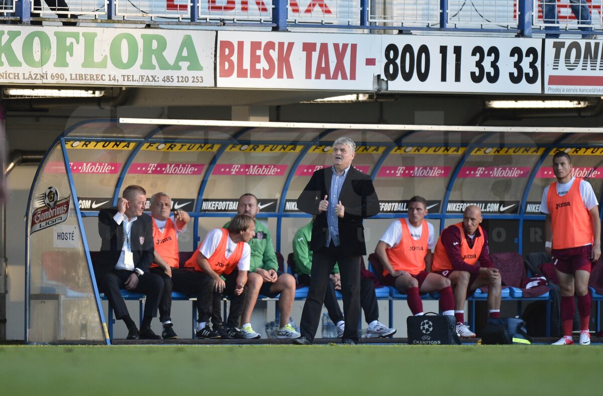 Slovan Liberec - CFR Cluj 1-2 » Evoluţia perfectă a lui Felgueiras a adus calificarea în play-off