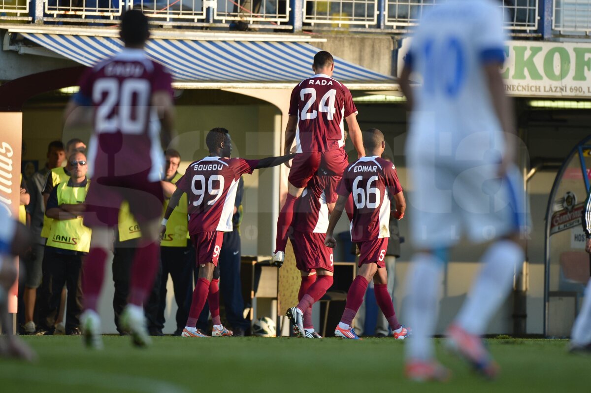 Slovan Liberec - CFR Cluj 1-2 » Evoluţia perfectă a lui Felgueiras a adus calificarea în play-off