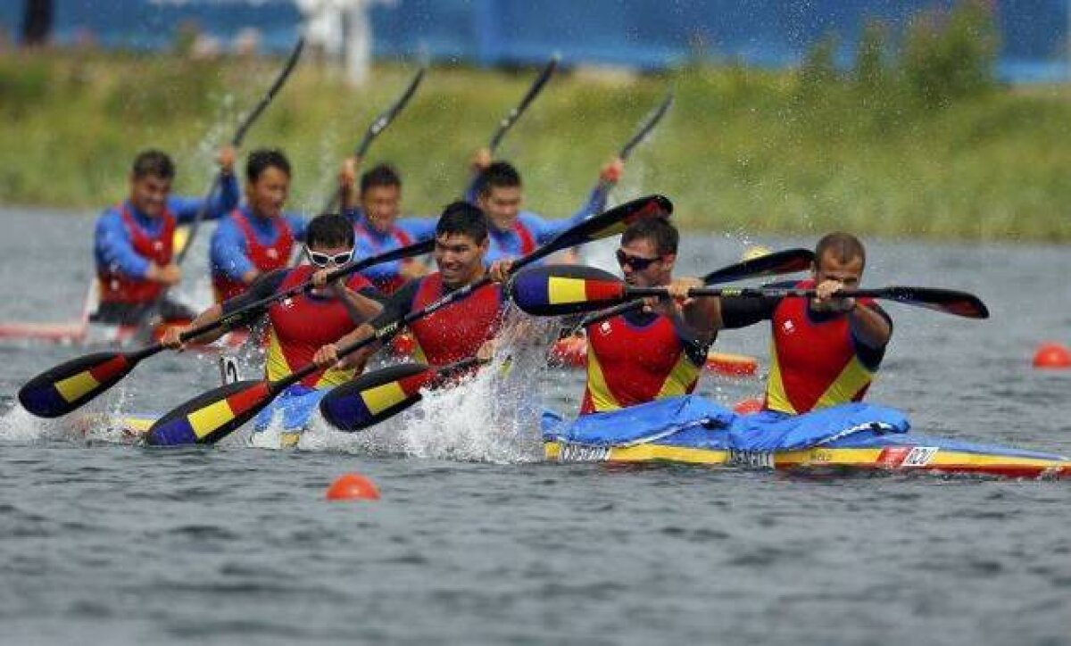 România a încheiat pe 8 în finala K4 1.000m!