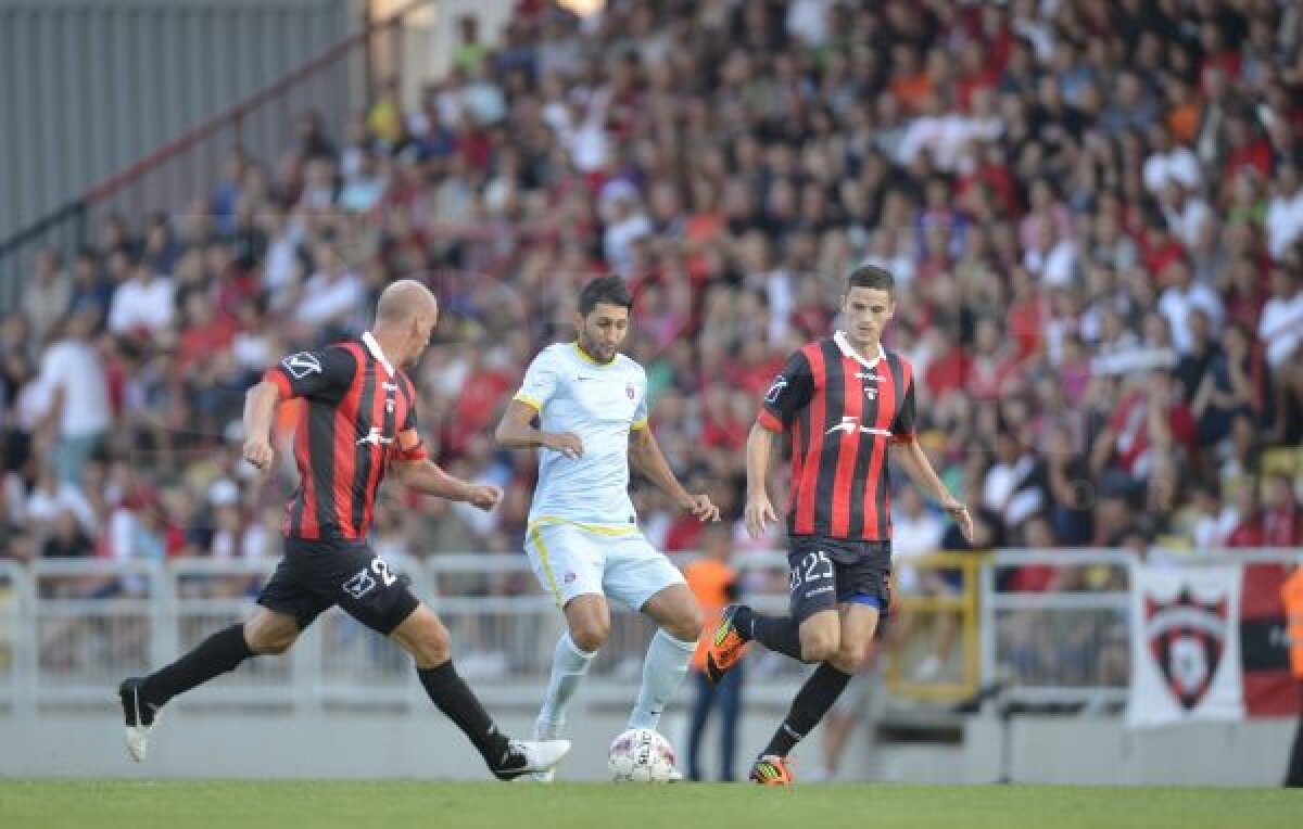 VIDEO + FOTO Lucrurile revin la normal » Steaua a învins cu 3-0 la Trnava şi merge în play-off-ul Europa League