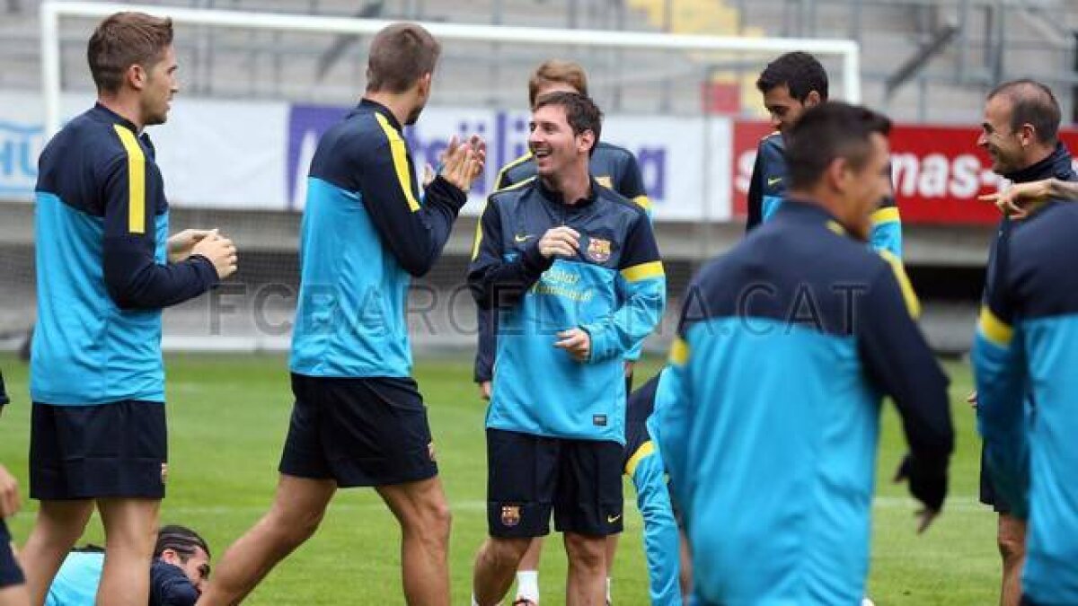 GALERIE FOTO / Carles Puyol a lipsit de la ultimul antrenament al Barcelonei din această dimineaţă!