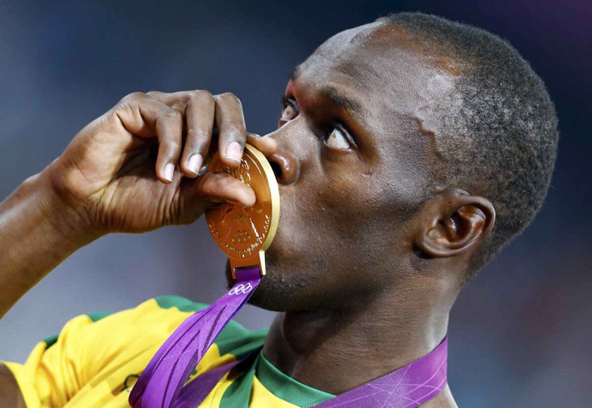 Picioarele care fac istoria » E oficial! Sîntem contemporani cu cel mai mare sprinter al tuturor timpurilor!