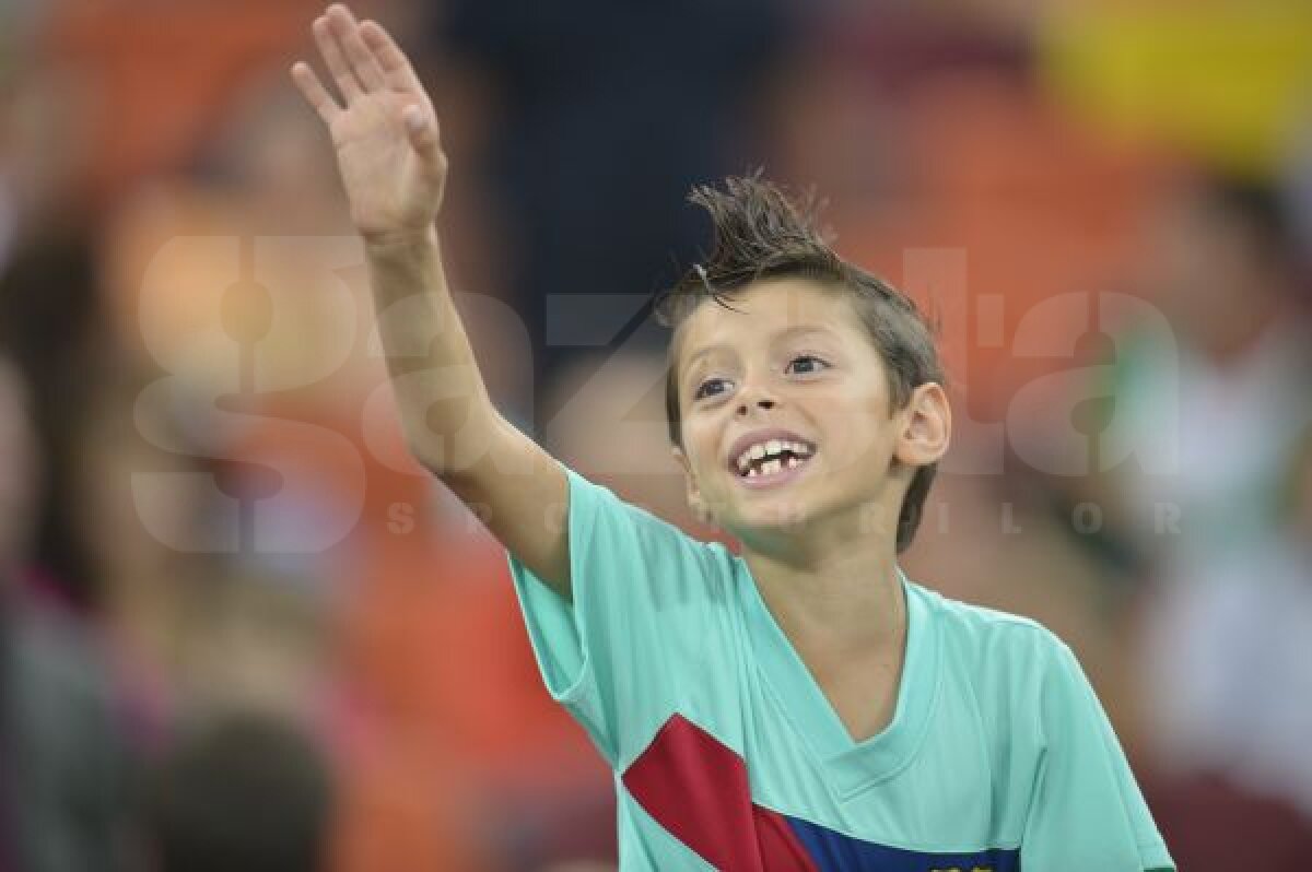 FOTO 50.000 de fani au savurat spectacolul Barcelonei pe Naţional Arena