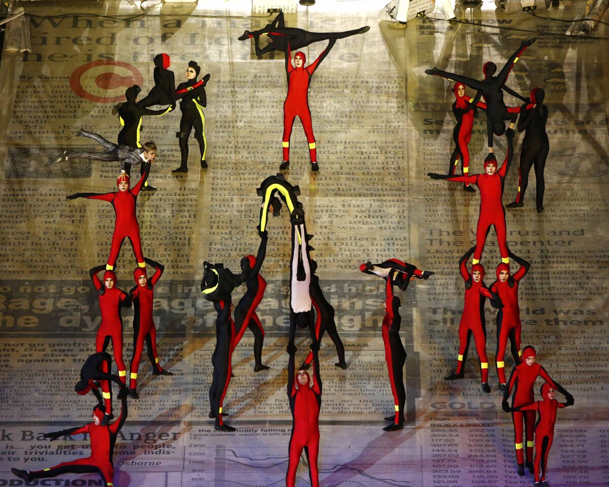 FOTO Olimpiada, la final! » Spectacol pe cinste la festivitatea de închidere