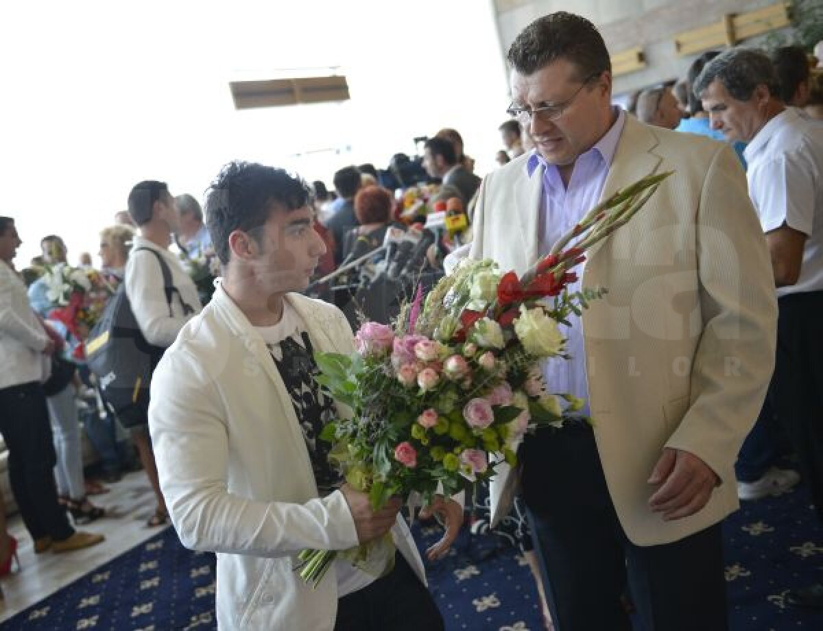 FOTO Lotul olimpic a revenit în ţară » Imagini de la sosirea sportivilor