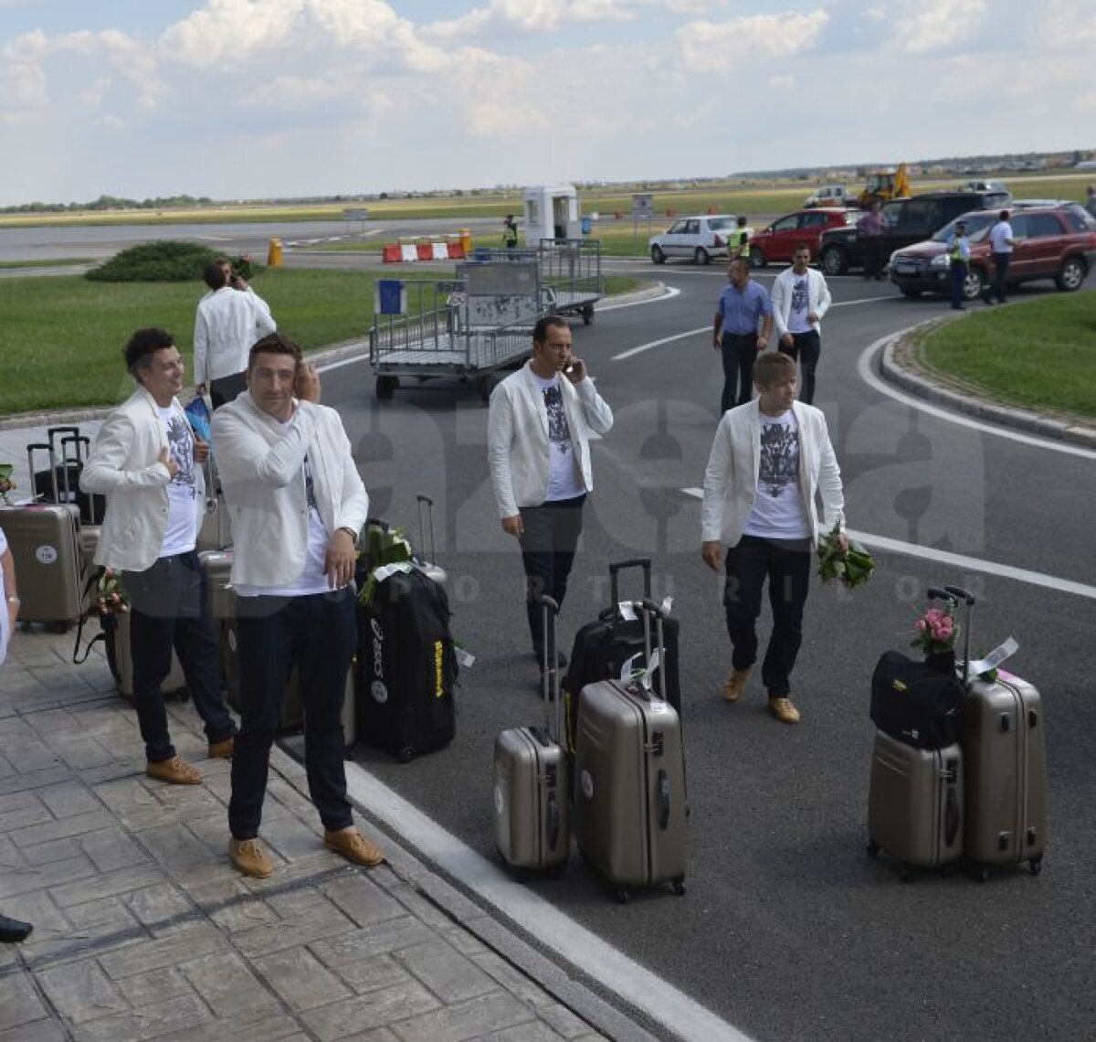 FOTO Lotul olimpic a revenit în ţară » Imagini de la sosirea sportivilor