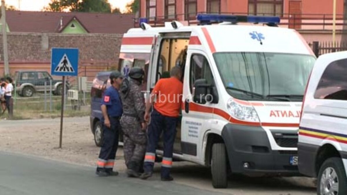 FOTO Ipoteze diferite în scandalul de la Slimnic » Fanii Stelei: "I-am făcut garou cu fularul altfel murea", localnicii: "Ne-am încuiat în casă"