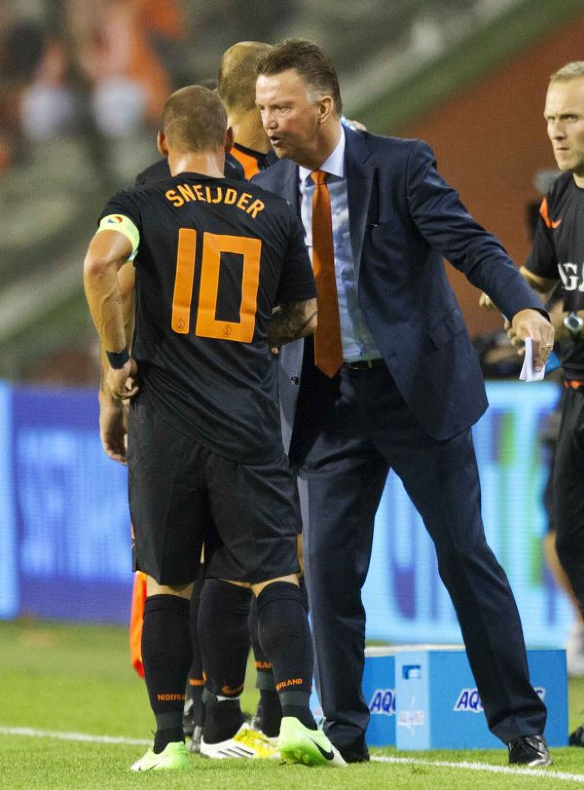 VIDEO Cei mai periculoşi rivali au intrat în panică după 2-4 cu Belgia: "Nouă, olandezilor, ne e frică!"