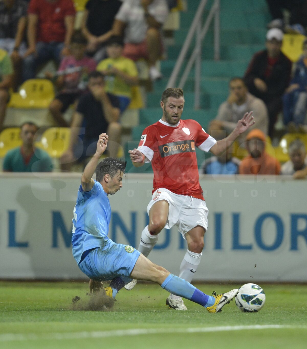 FOTO ŞI VIDEO Concordia Chiajna - Dinamo 0-0 » "Cîinii" n-au arătat nimic înainte de Metalist
