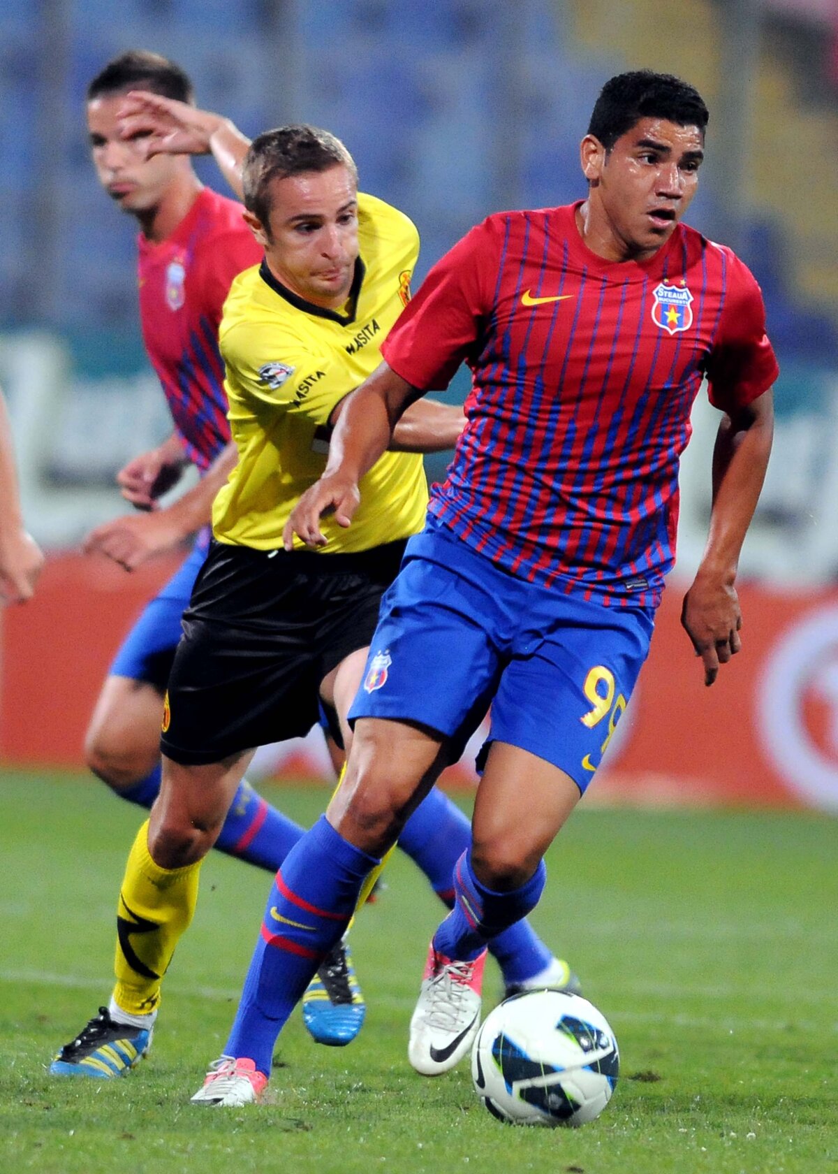 VIDEO Steaua - Ceahlăul 3-0 » "Motoretele" lui Reghe se distanţează de rivale