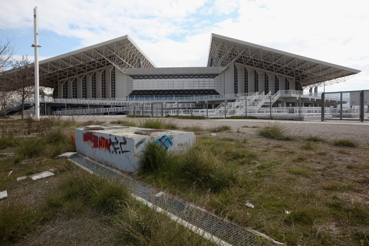 FOTO Noile ruine greceşti! Ce s-a ales de bazele sportive de la JO 2004