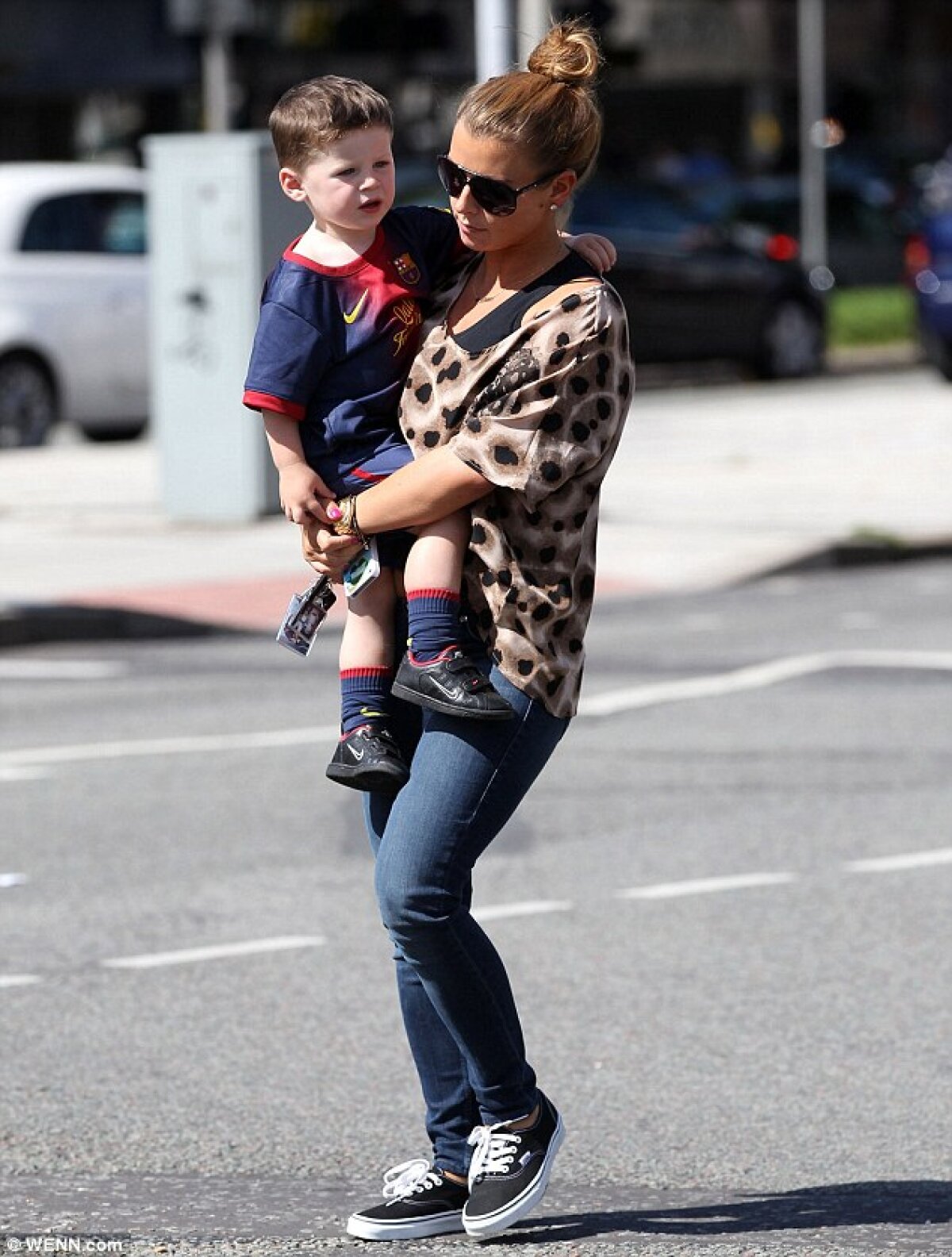 FOTO Barça-mania l-a lovit şi pe Rooney! Imaginile care-i vor enerva pe fanii lui Man. United ;)