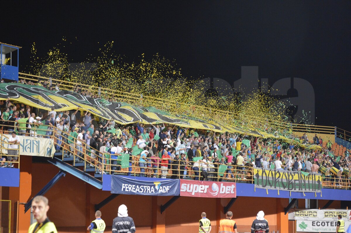 FC Vaslui - Internazionale Milano 0-2 » Prea mici pentru Sneijder şi Milito