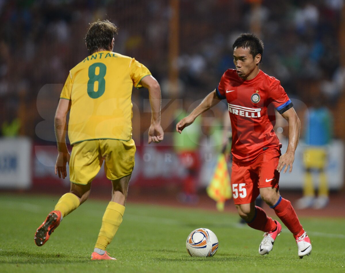 FC Vaslui - Internazionale Milano 0-2 » Prea mici pentru Sneijder şi Milito