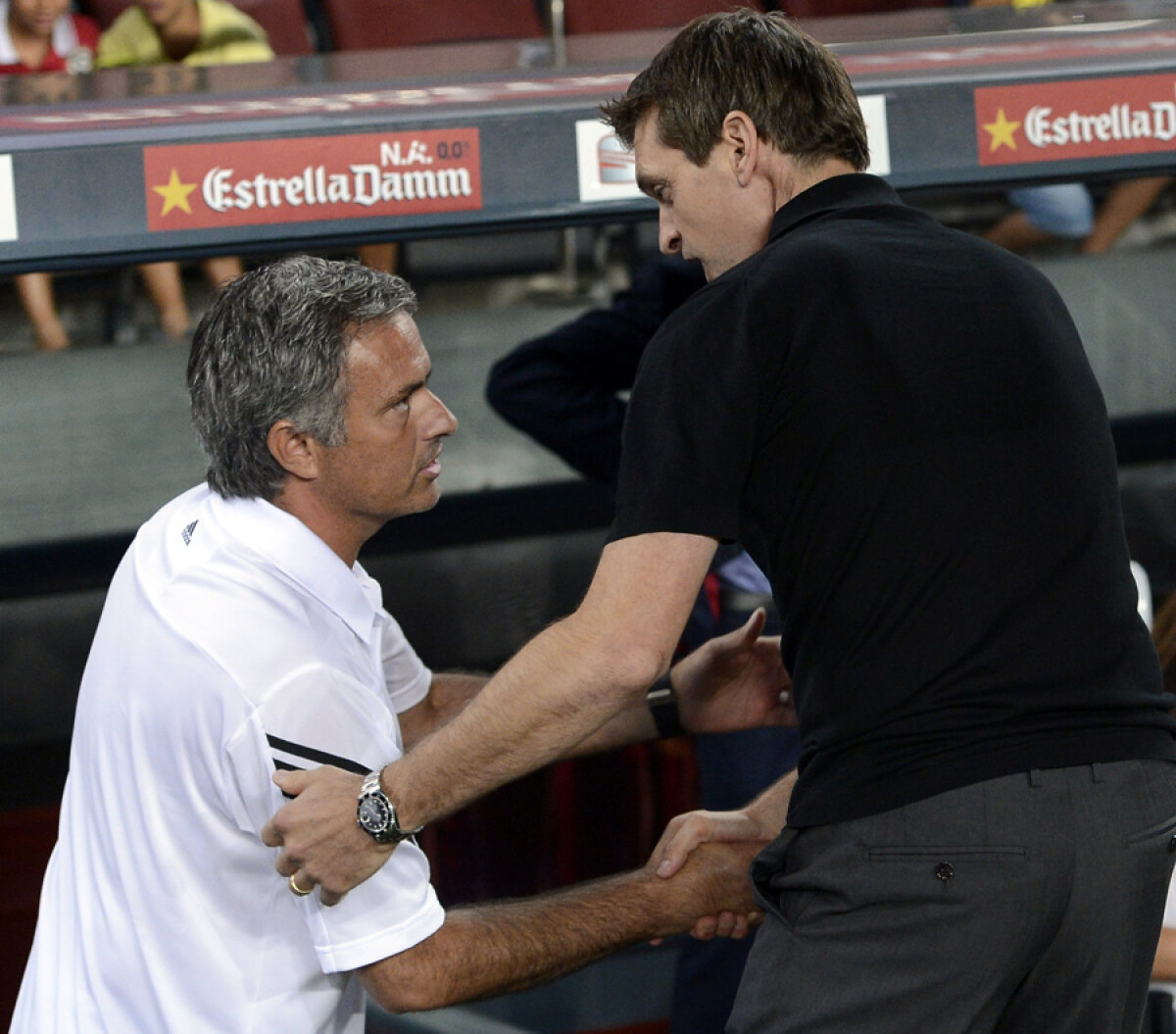 VIDEO Corespondenţă din Barcelona de la Andrei Niculescu: Seara cînd Mou a pierdut şi în faţa lui Tito!