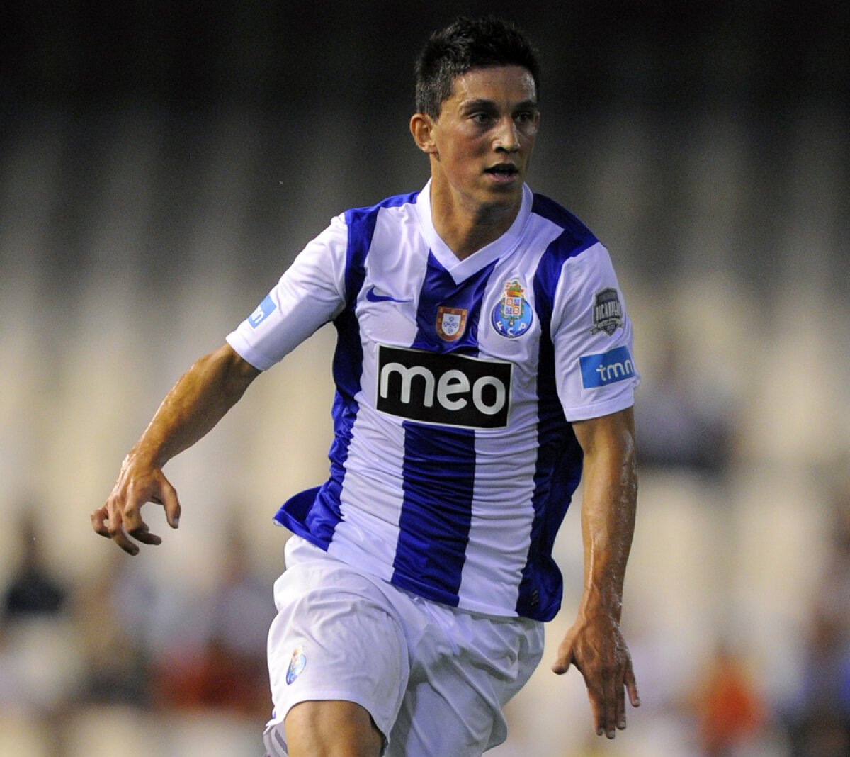 VIDEO Supermutare! » CFR îl va împrumuta pe Castro, mijlocaşul central de la Porto!