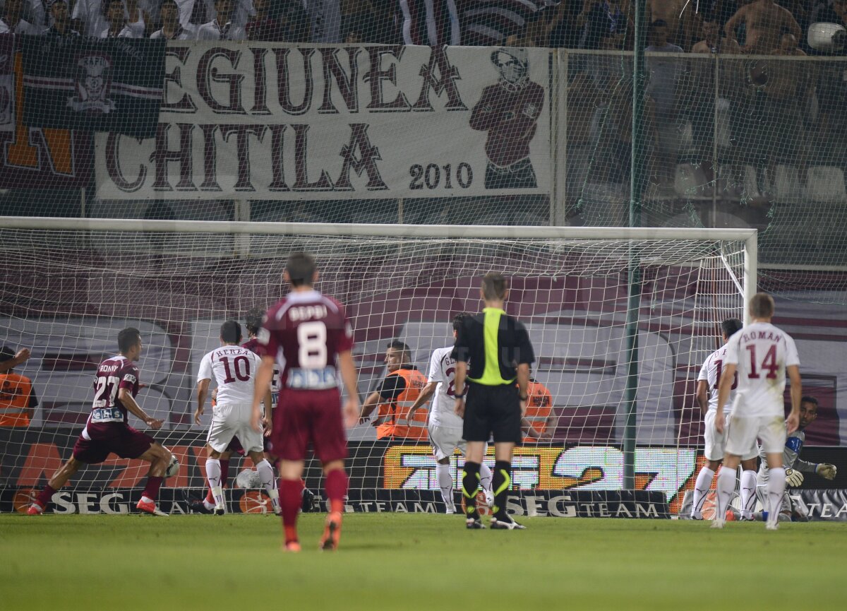 FOTO ŞI VIDEO Rapid - CFR Cluj 3-2 » Giuleştenii au revenit jucînd în zece după 0-2 la pauză