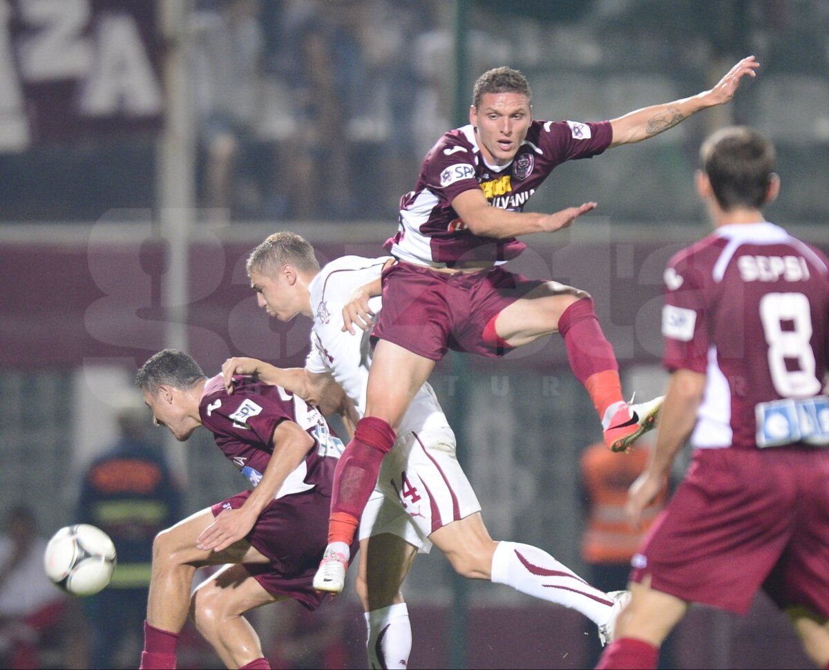 FOTO ŞI VIDEO Rapid - CFR Cluj 3-2 » Giuleştenii au revenit jucînd în zece după 0-2 la pauză