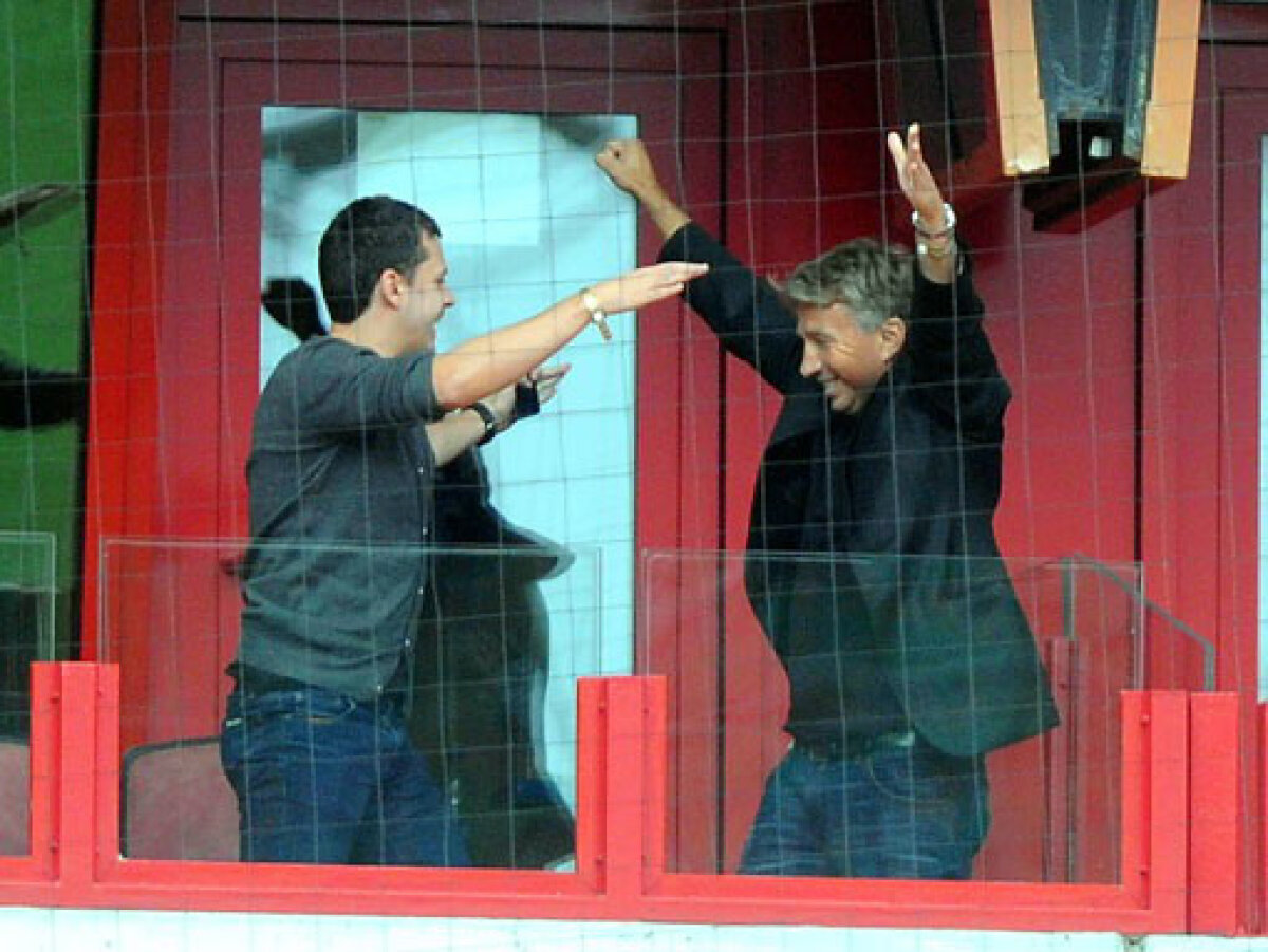 Cum a trezit-o Dan Petrescu pe Dinamo Moscova: ”Mister ne-a scuturat de ne-au mers fulgii”