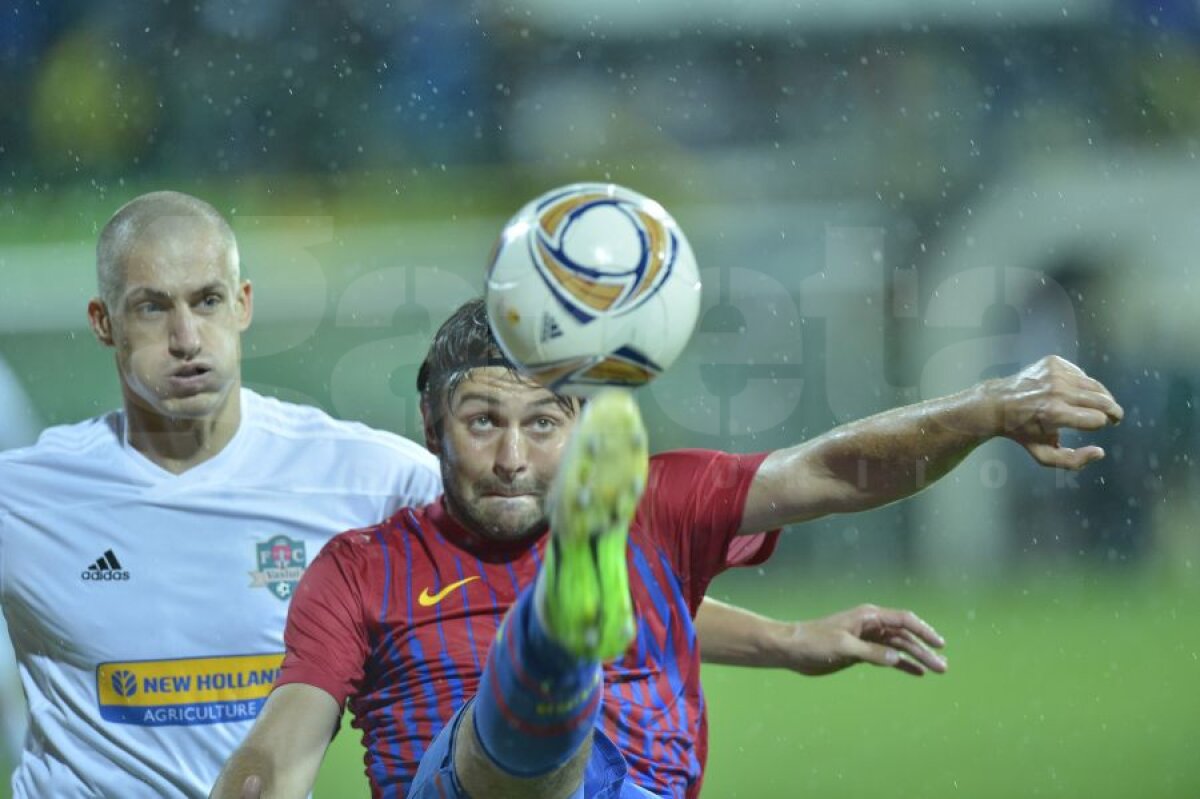 FOTO&VIDEO Stanca şi-a făcut K.O. echipa şi a creat o seară de coşmar pentru roş-albaştri » Vaslui - Steaua 3-1