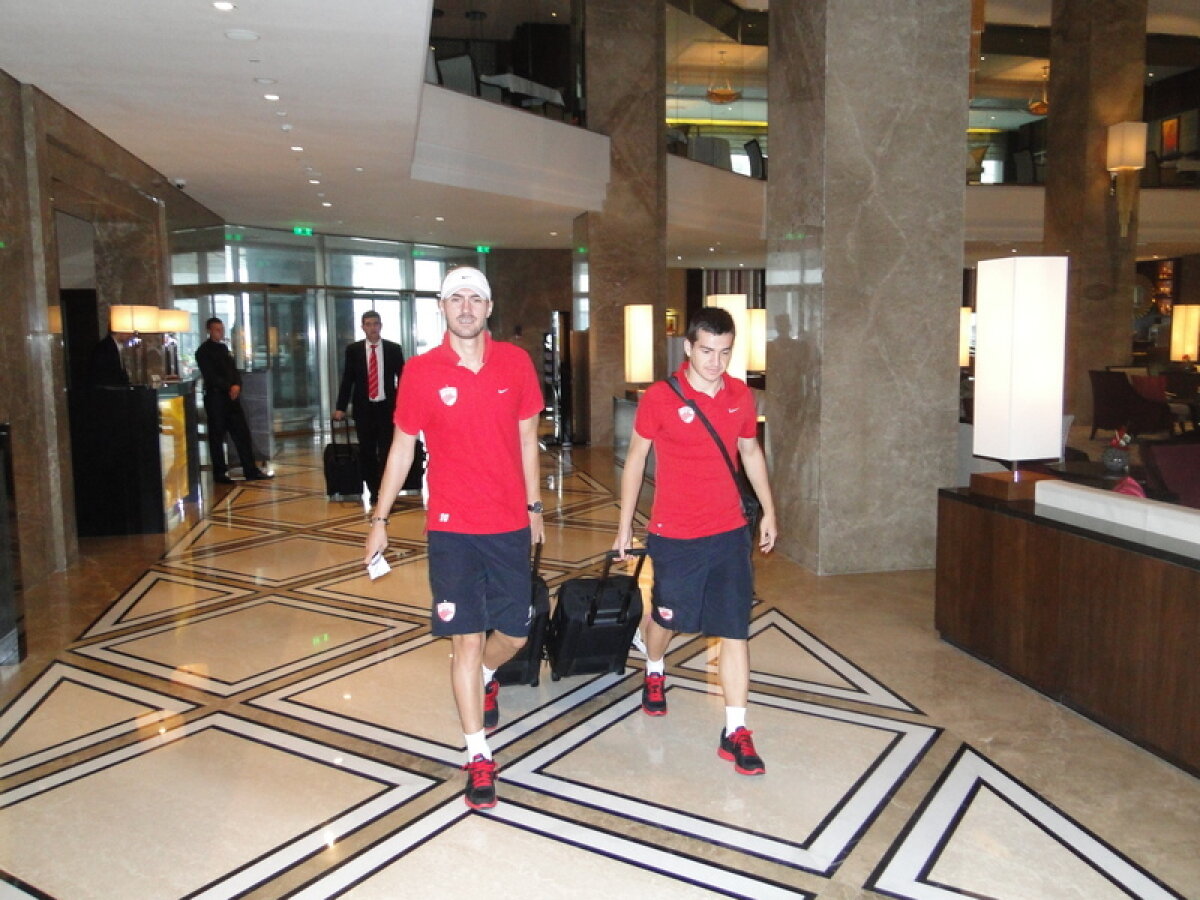 GALERIE FOTO Dinamo a ajuns la Harkov » Issa Ba n-a făcut deplasarea, iată lotul "cîinilor"