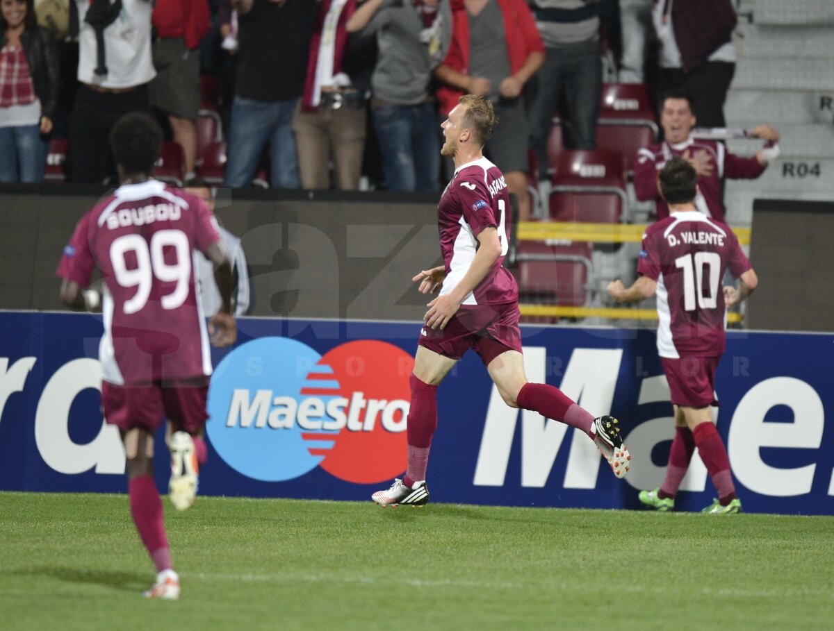 FOTO ŞI VIDEO CFR Cluj în grupele UEFA Champions League » CFR Cluj - FC Basel 1-0