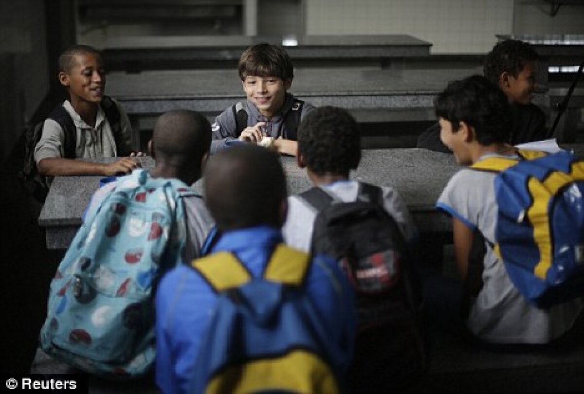 FOTO & VIDEO Copilul ăsta te va lăsa fără cuvinte! Povestea lui e o lecţie pentru fiecare dintre noi