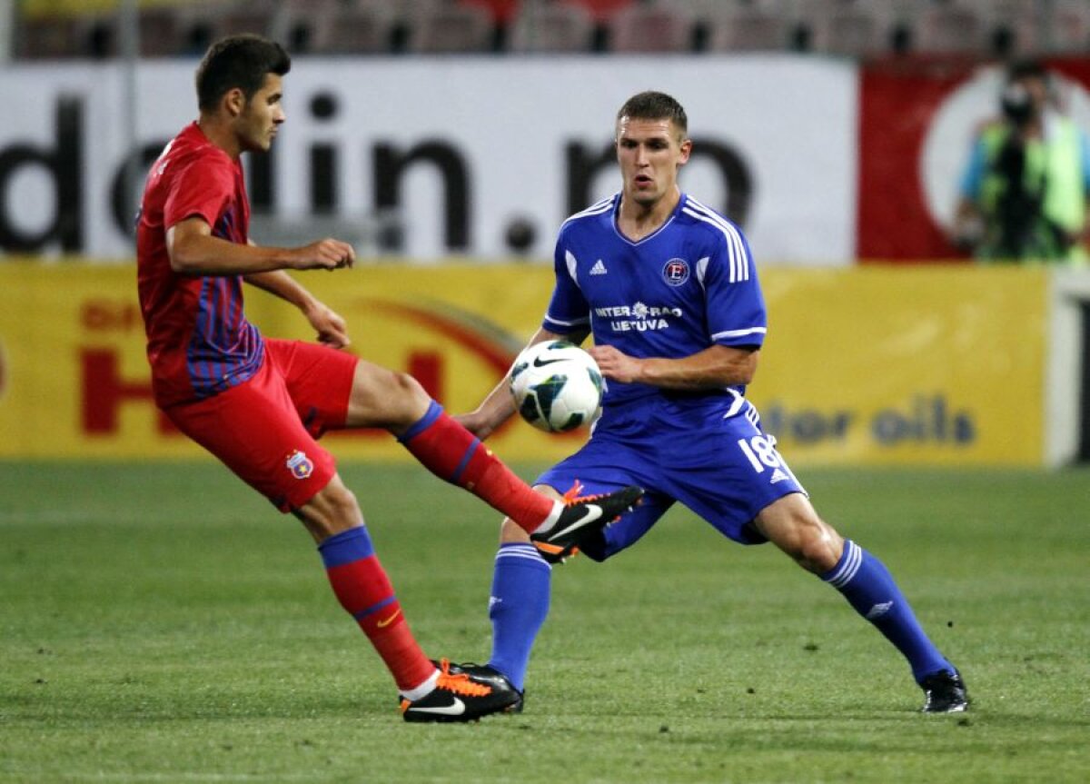 FOTO Steaua - Ekranas 3-0 » Roş-albaştrii s-au calificat în grupele EL!