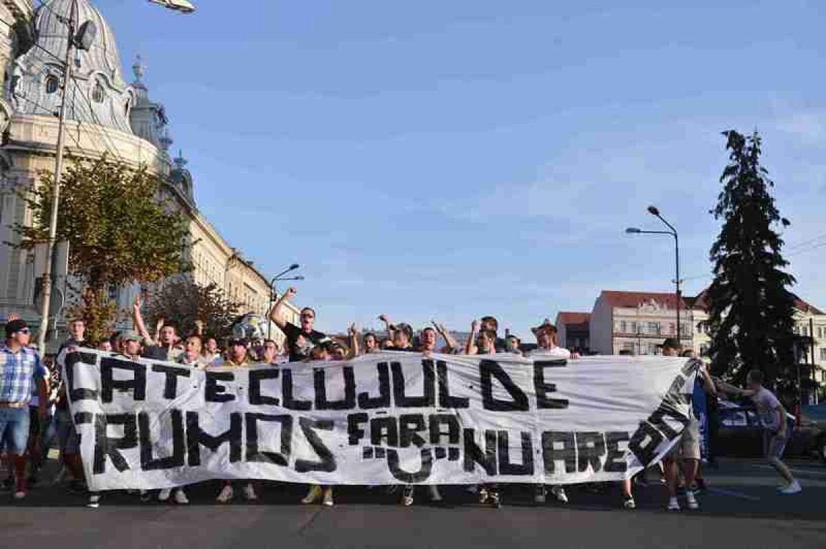 FOTO Refuză exilul » Mai mulţi jucători şi oameni din staff-ul celor de la "U" nu acceptă să plece din Cluj