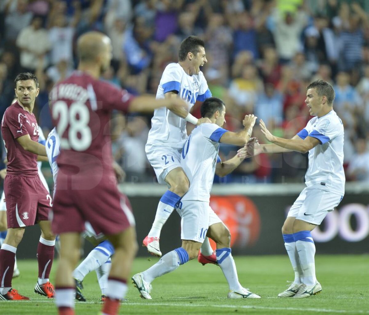 FOTO&VIDEO Pandurii - Rapid 2-0 » Gorjenii au surclasat echipa lui Sabău şi se distanţează în fruntea clasamentului