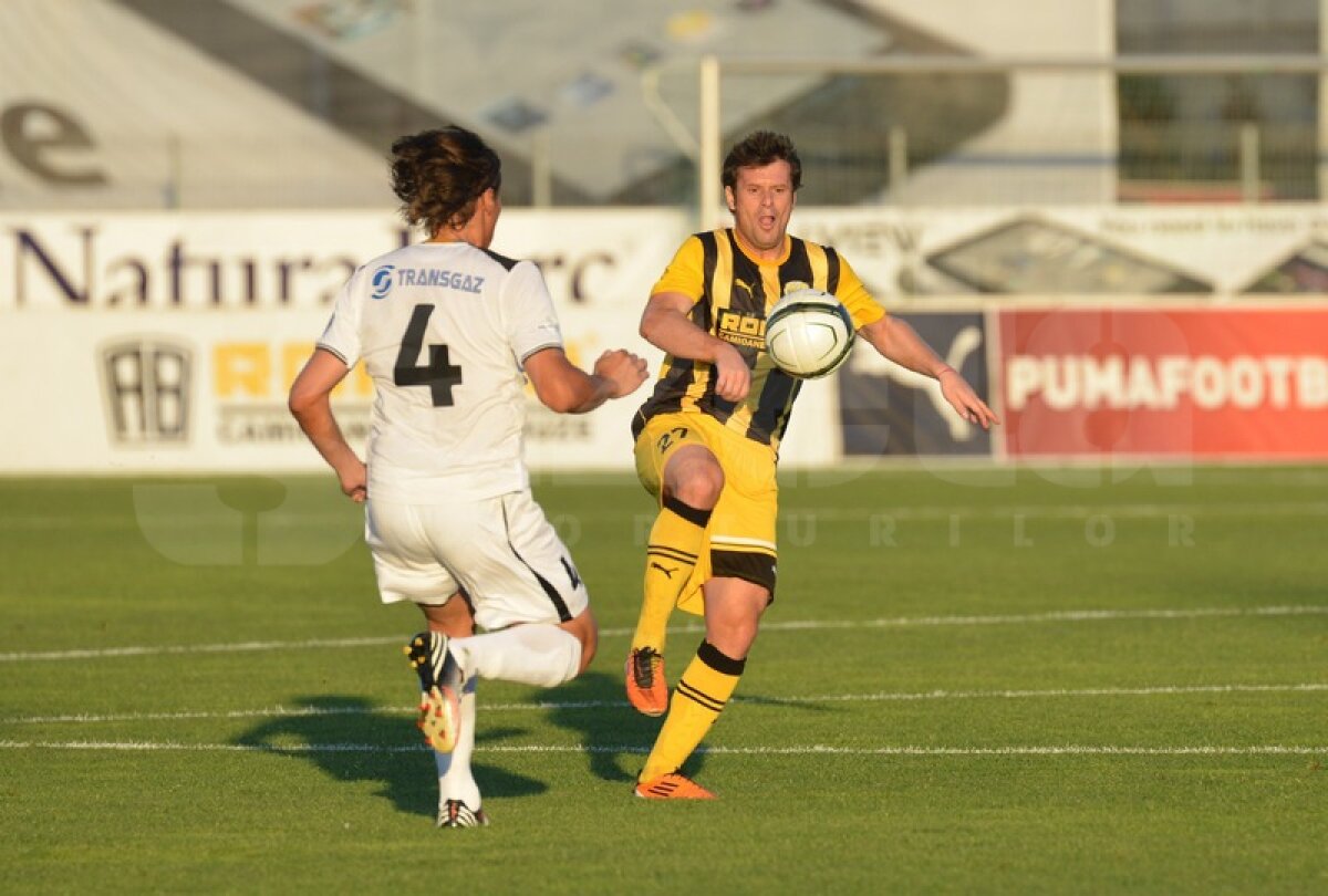 VIDEO şi FOTO FC Braşov - Gaz Metan 3-1 » Medieşenii continuă seria neagră de pe terenul "stegarilor"