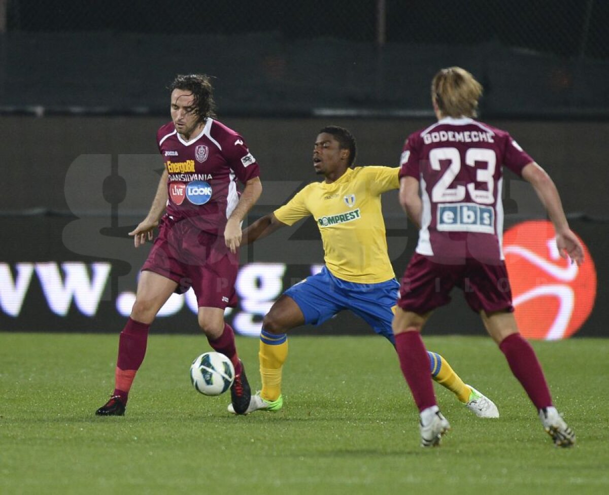 VIDEO&FOTO Egal dramatic în Gruia » CFR Cluj - Petrolul 2-2
