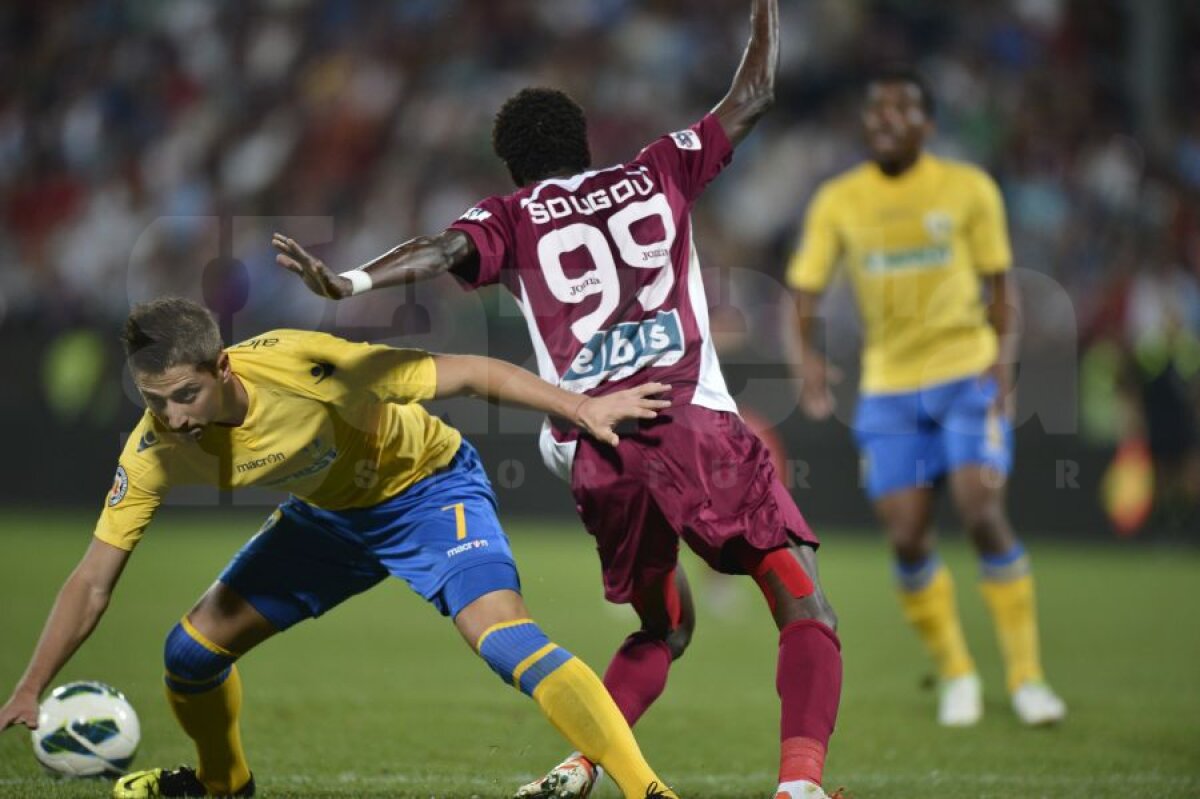VIDEO&FOTO Egal dramatic în Gruia » CFR Cluj - Petrolul 2-2